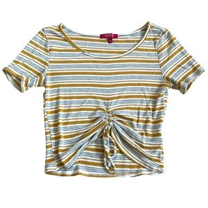 || NEW || Guess Yellow, White, Gray Striped Fitted Cropped Tee Women’s Medium